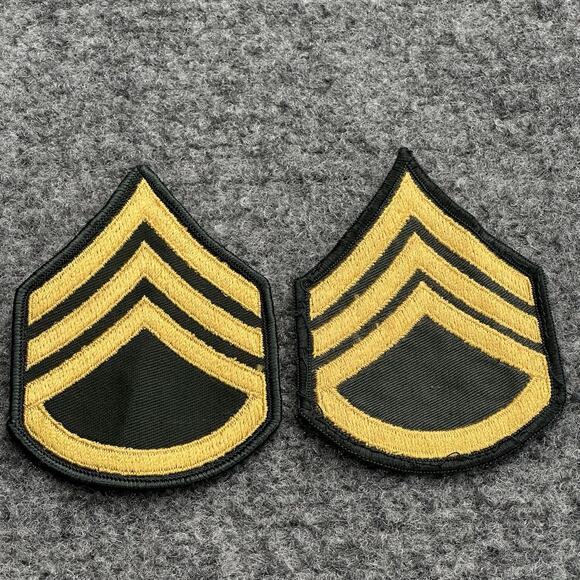 Vintage Cloth Sergeant Chevron Military Patch Lot Of (2) E2282P Sew On Pair Rare - Picture 2 of 5